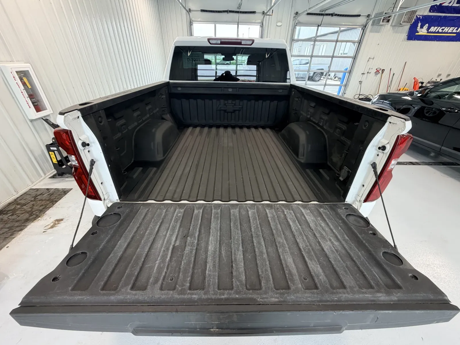 Chevrolet Silverado photo 20