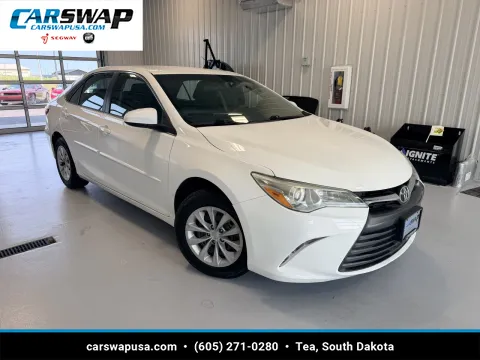 White 2016 Toyota Camry LE for sale in Tea, SD