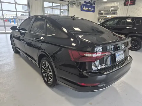 More photos of 2021 Volkswagen Jetta 1.4T SE at CarSwap, SD