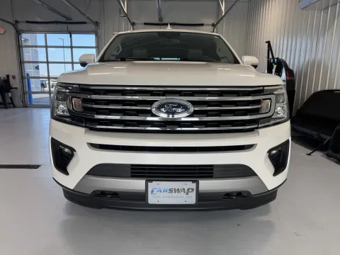 Photos of 2019 Ford Expedition XLT for sale in Tea, SD at CarSwap