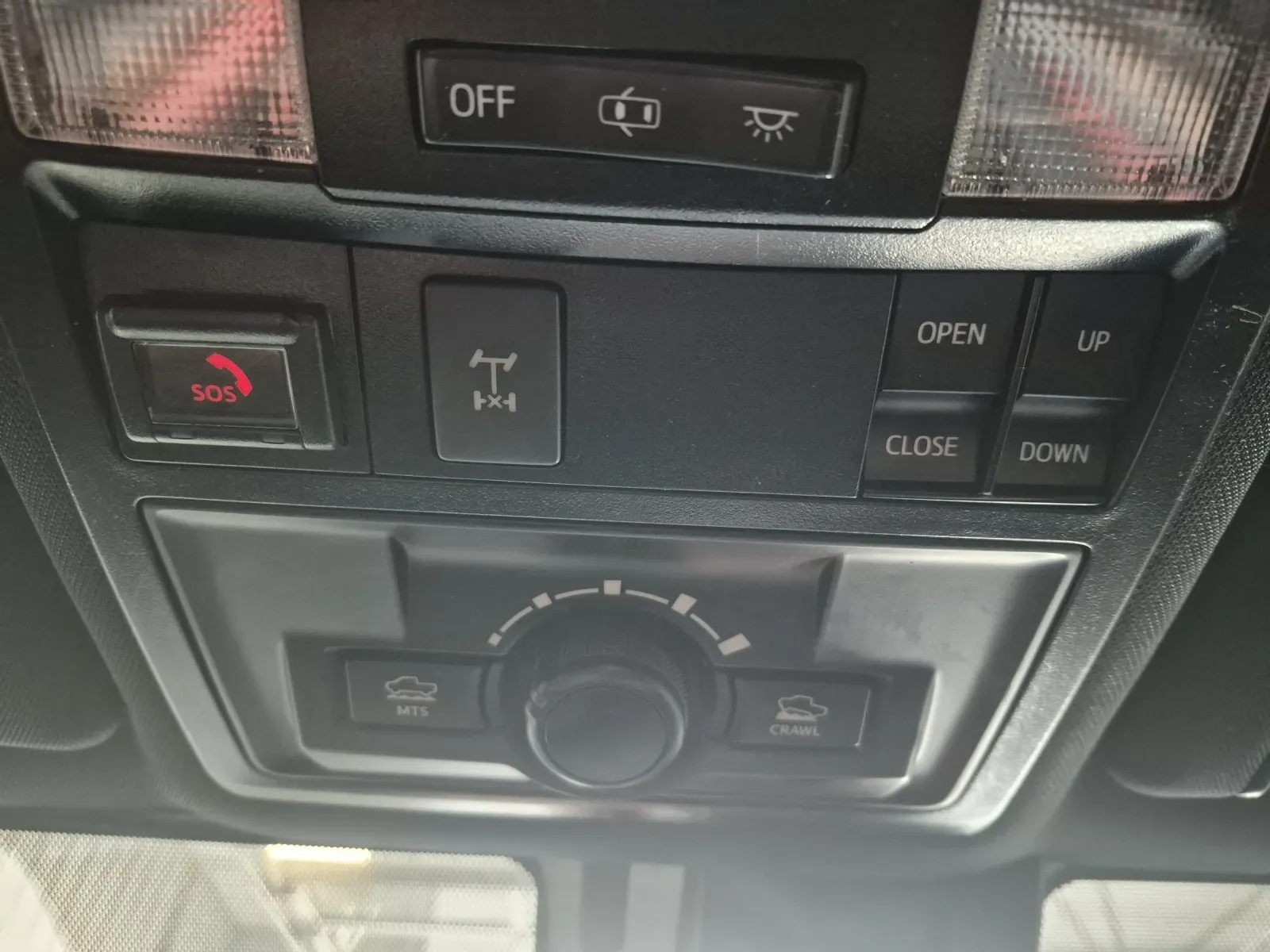 Toyota Tacoma photo 37
