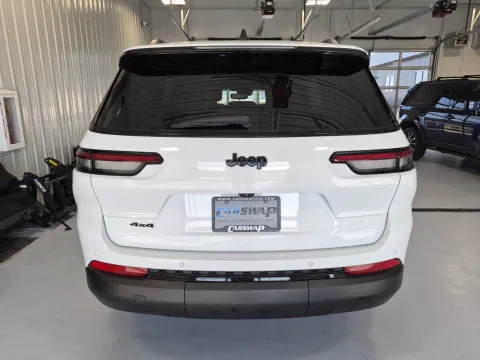 More photos of 2023 Jeep Grand Cherokee L Altitude at CarSwap, SD