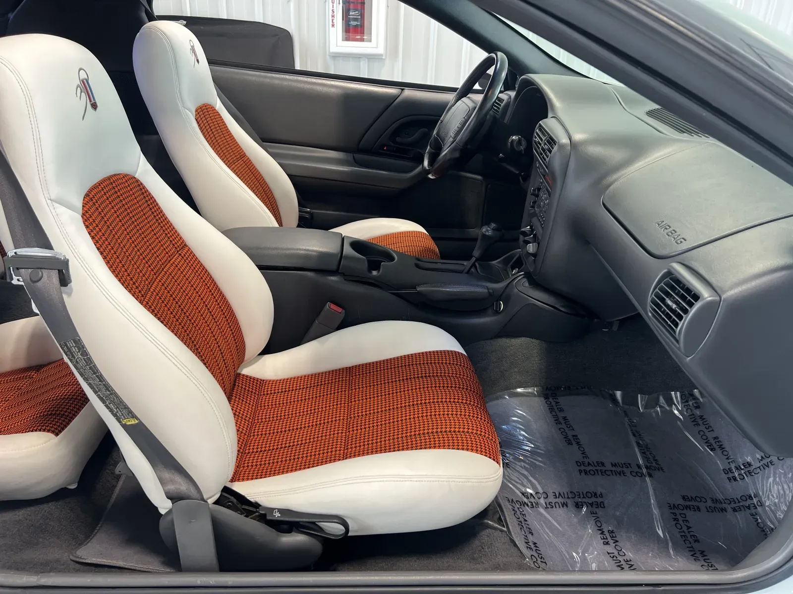 1997 Chevrolet Camaro - Photo 26