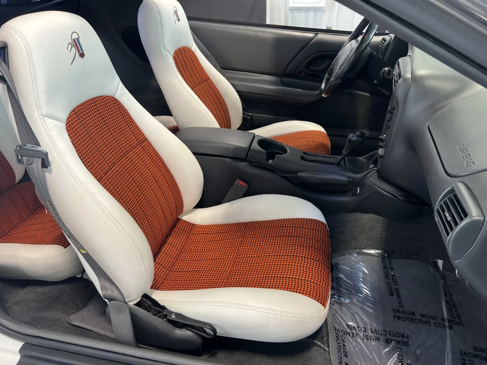 1997 Chevrolet Camaro - Photo 27