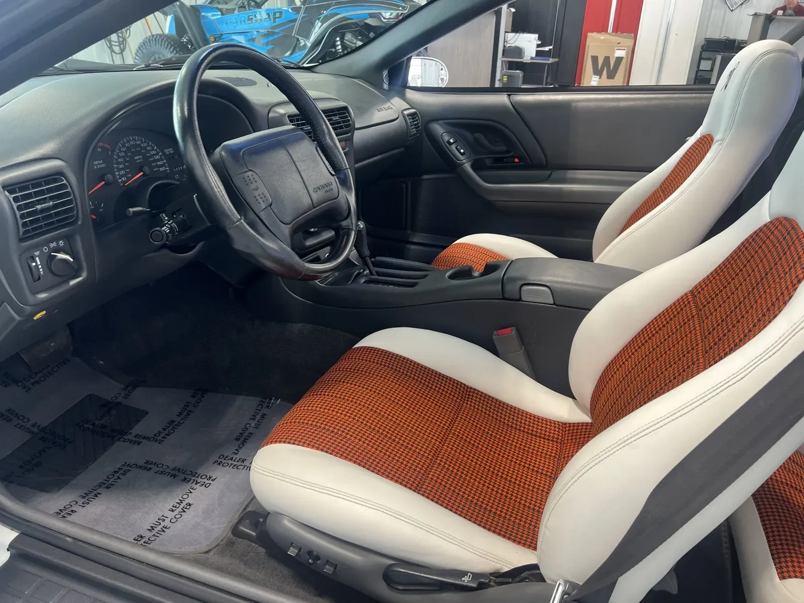 1997 Chevrolet Camaro - Photo 18