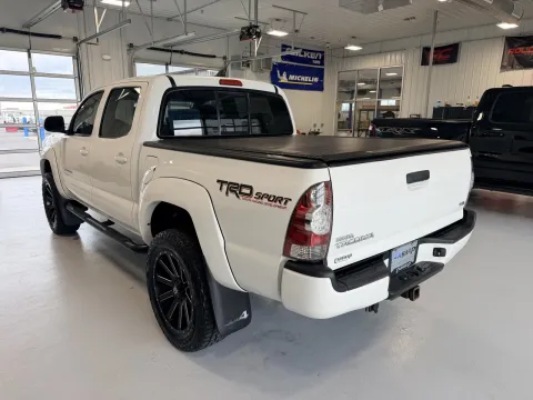 More photos of 2015 Toyota Tacoma at CarSwap, SD