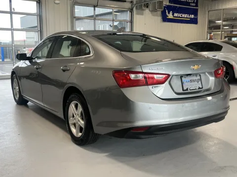 More photos of 2024 Chevrolet Malibu LT at CarSwap, SD