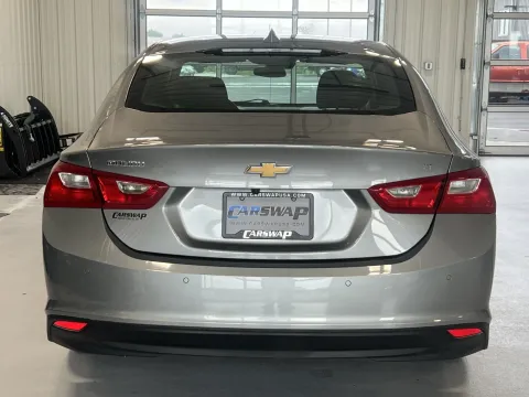 More photos of 2024 Chevrolet Malibu LT at CarSwap, SD