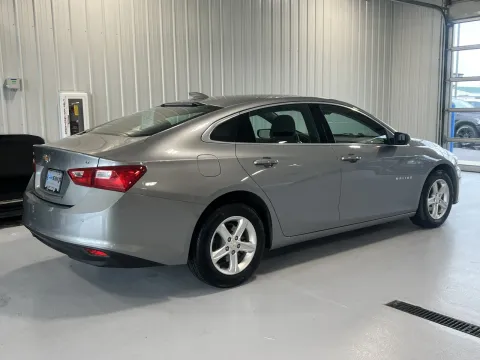Another view of 2024 Chevrolet Malibu LT for sale in Tea, SD at CarSwap