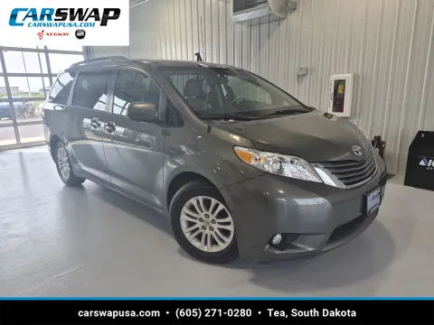 Green 2014 Toyota Sienna XLE for sale in Tea, SD
