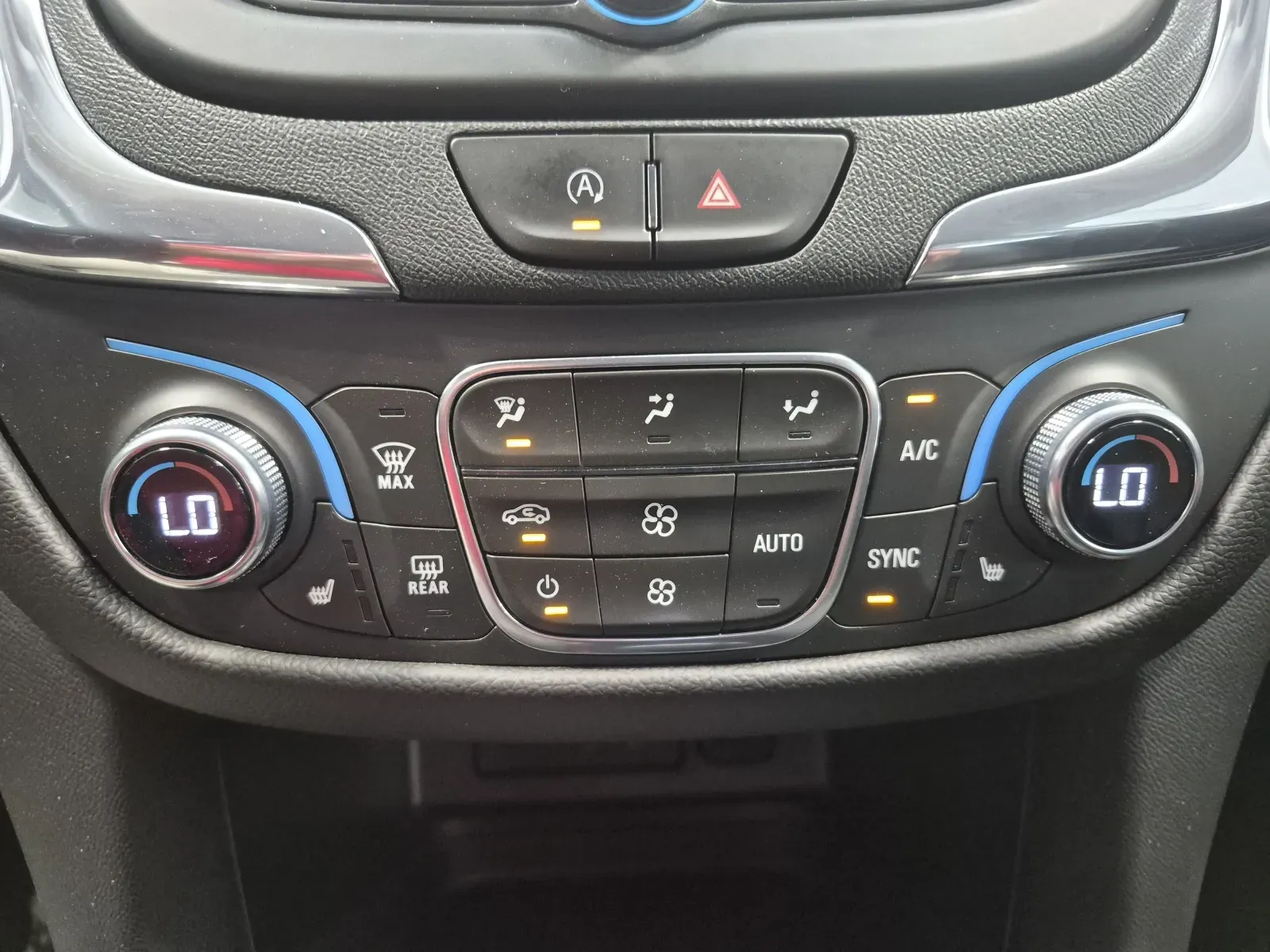 Chevrolet Equinox photo 36