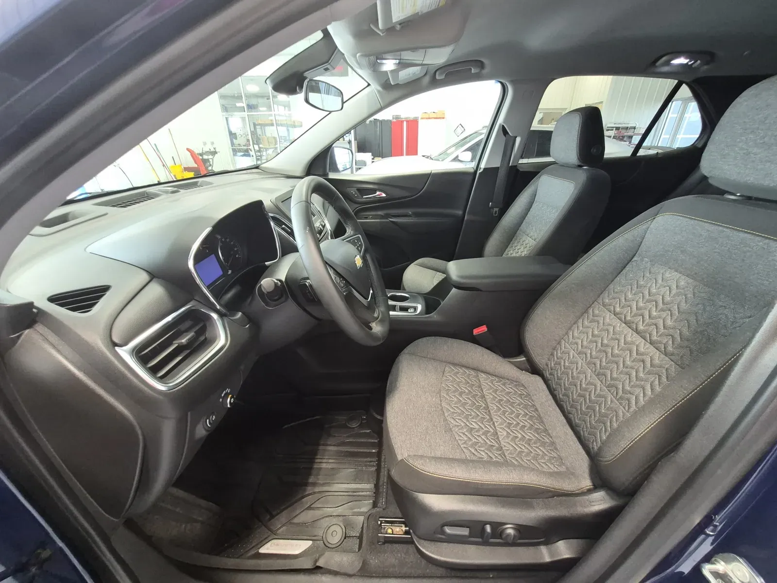 Chevrolet Equinox photo 10