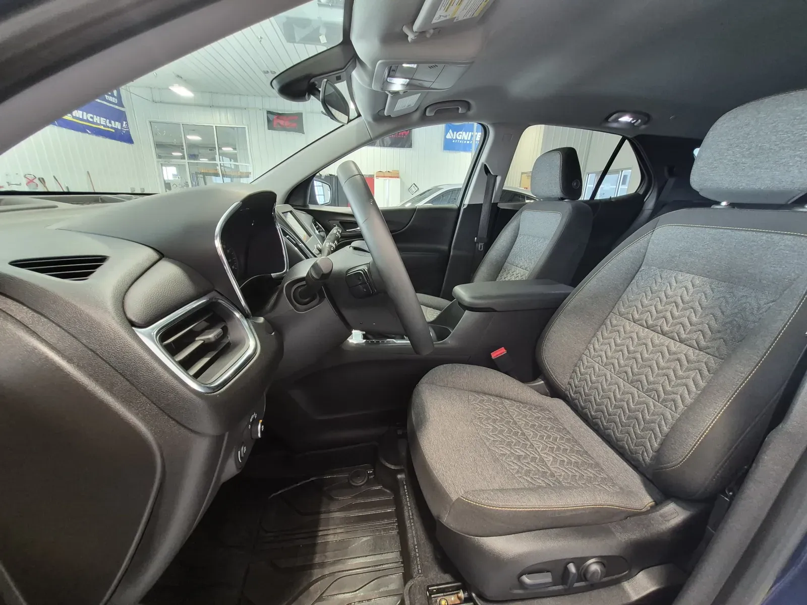Chevrolet Equinox photo 11