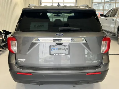 More photos of 2022 Ford Explorer XLT at CarSwap, SD