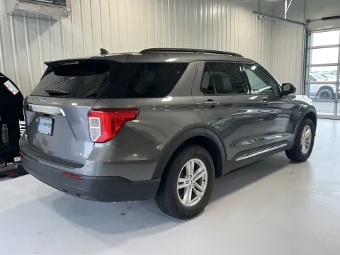 Another view of 2022 Ford Explorer XLT for sale in Tea, SD at CarSwap