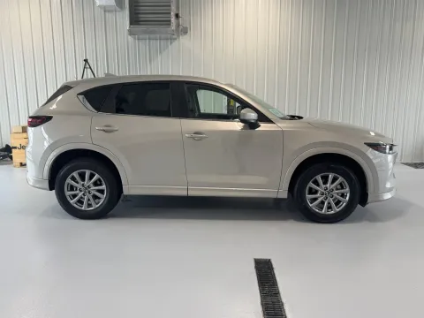 Photos of 2025 Mazda CX-5 2.5 S Preferred Package for sale in Tea, SD at CarSwap