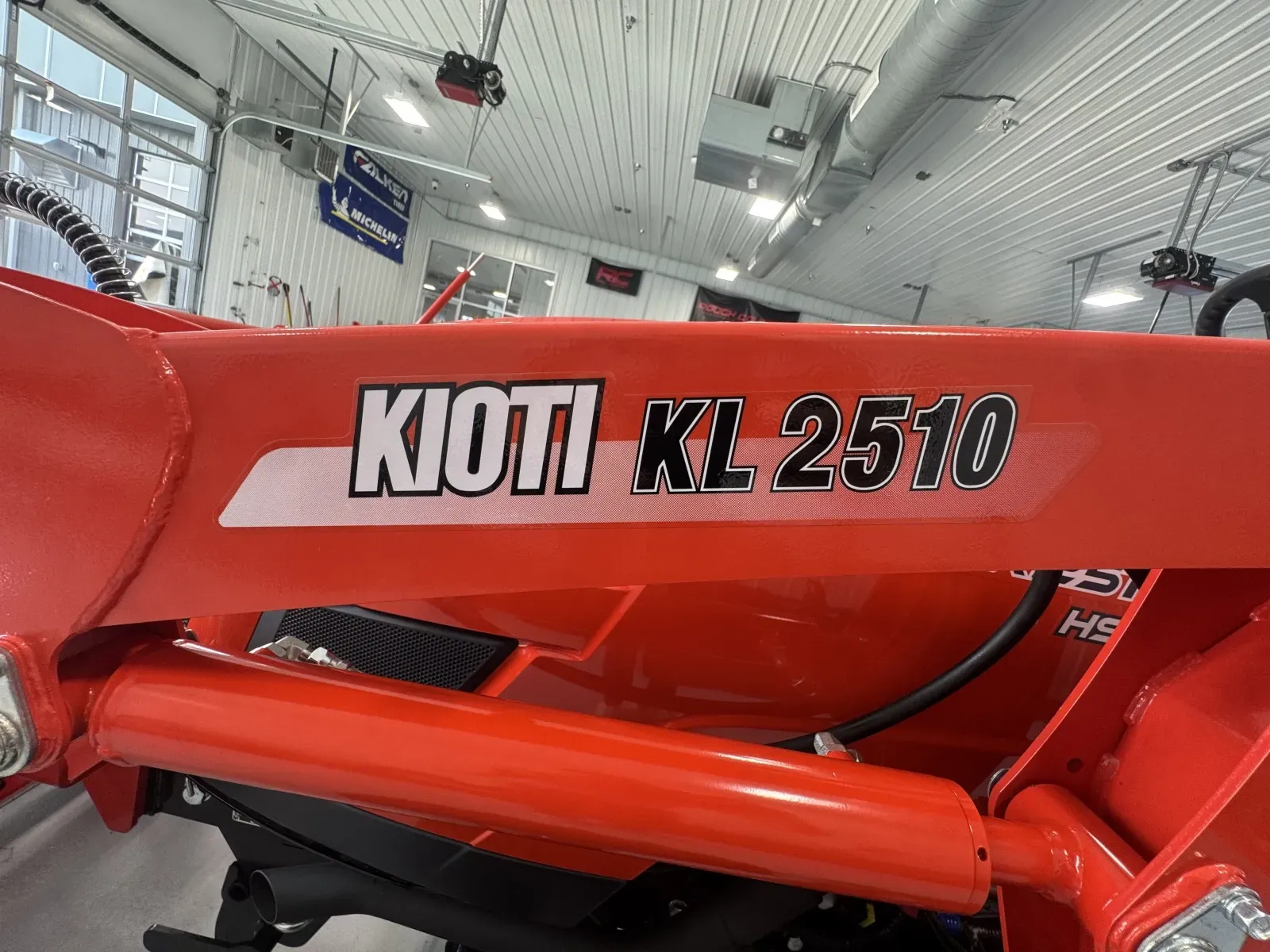 Kioti CX2510HB photo 22