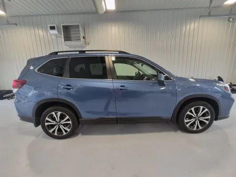 Photos of 2021 Subaru Forester Limited for sale in Tea, SD at CarSwap