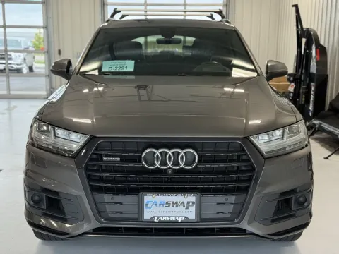 More photos of 2019 Audi Q7 55 Prestige at CarSwap, SD