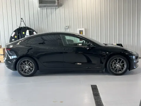 Photos of 2022 Tesla Model 3 Long Range for sale in Tea, SD at CarSwap