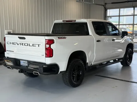 Another view of 2022 Chevrolet Silverado 1500 LTD LT Trail Boss for sale in Tea, SD at CarSwap