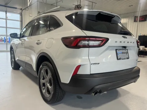 More photos of 2025 Ford Escape ST-Line Select at CarSwap, SD