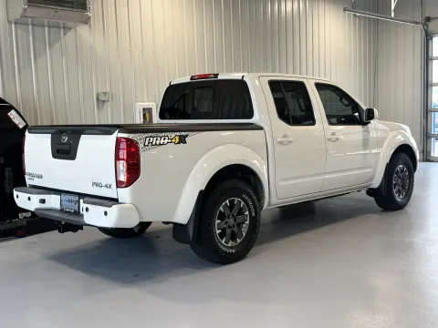 Another view of 2015 Nissan Frontier PRO-4X for sale in Tea, SD at CarSwap