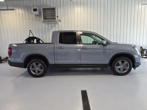 Photos of 2023 Honda Ridgeline RTL for sale in Tea, SD at CarSwap