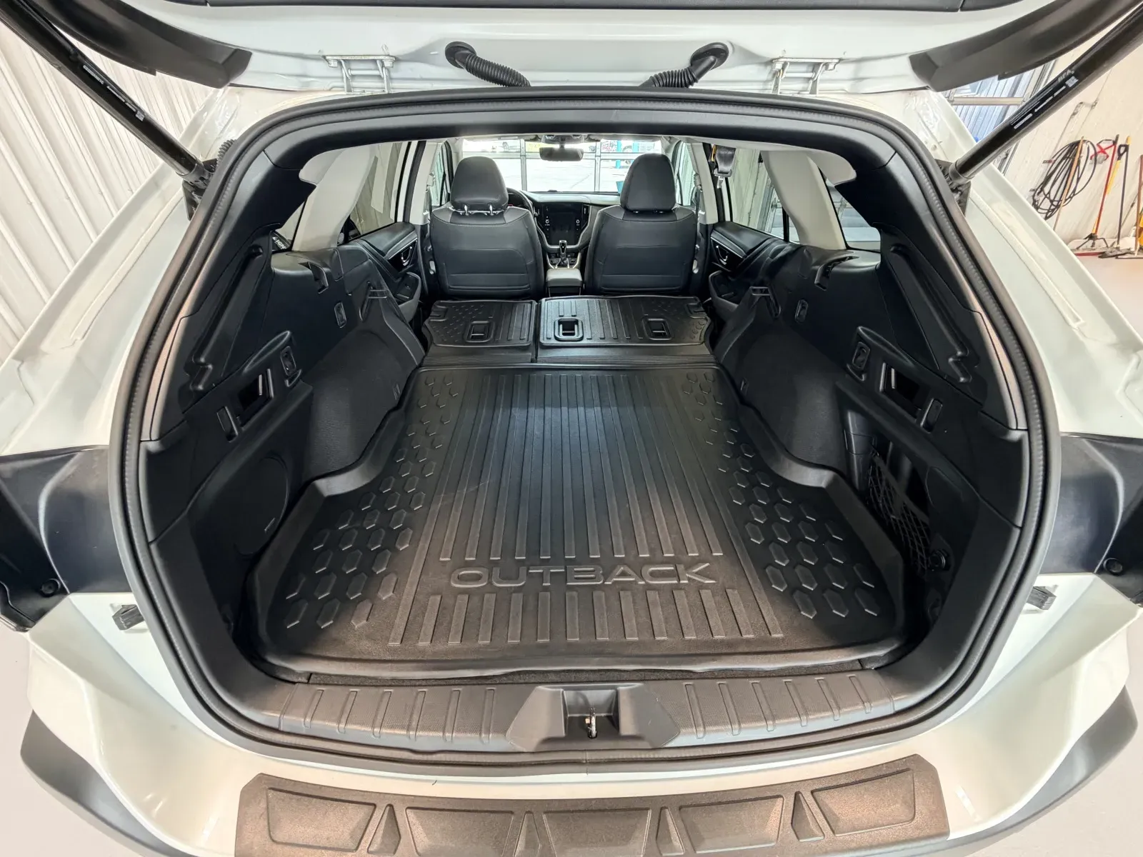 Subaru Outback photo 18