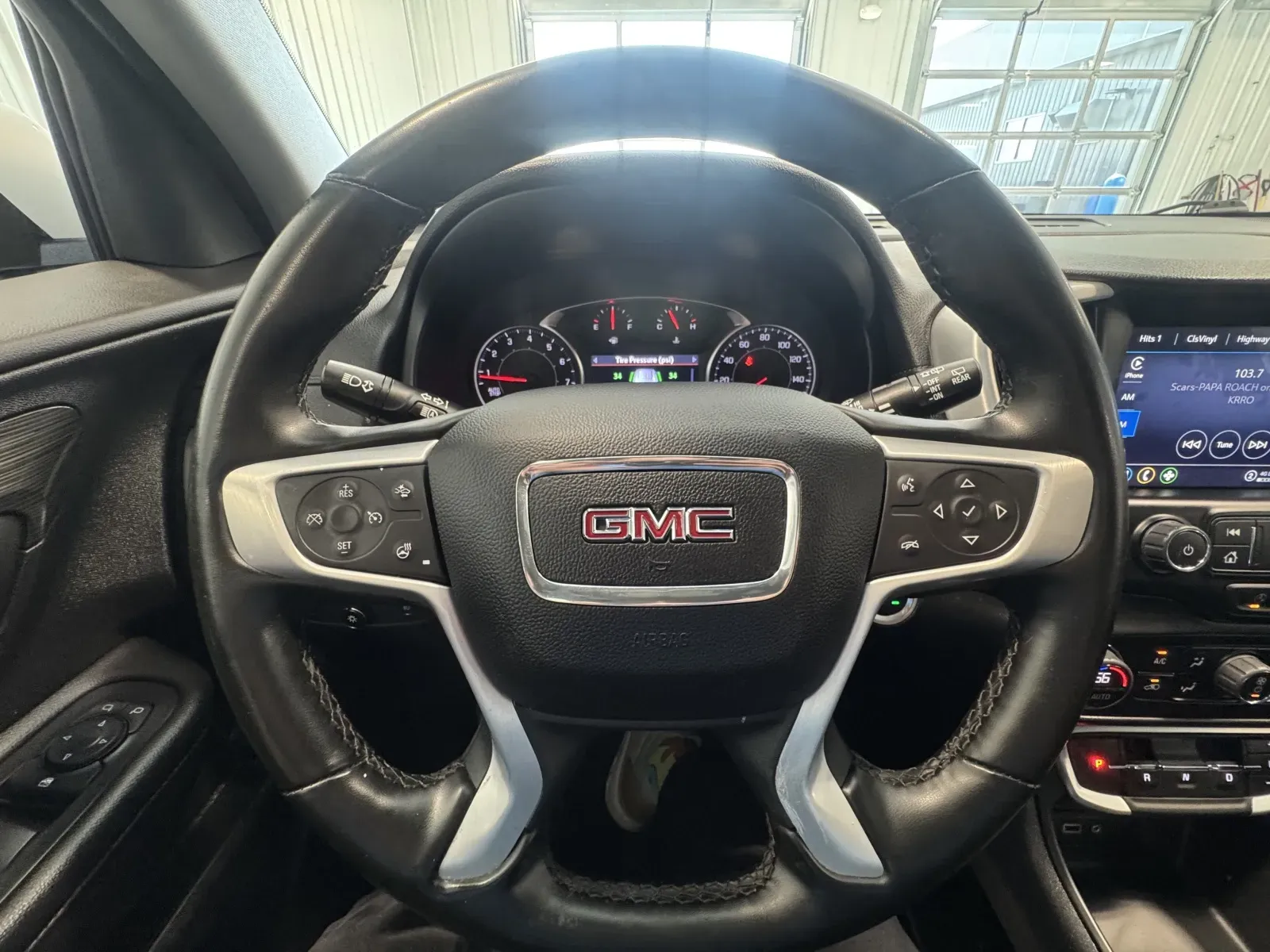 GMC Terrain photo 26
