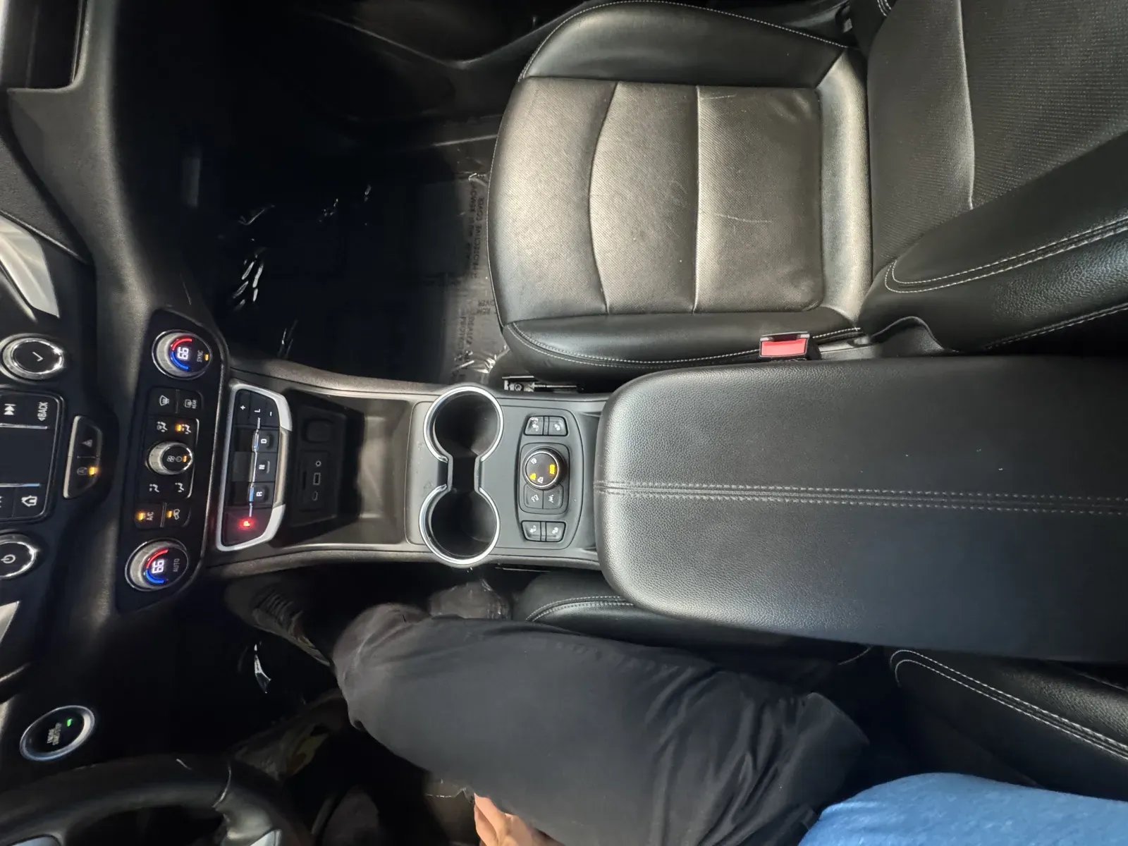 GMC Terrain photo 36