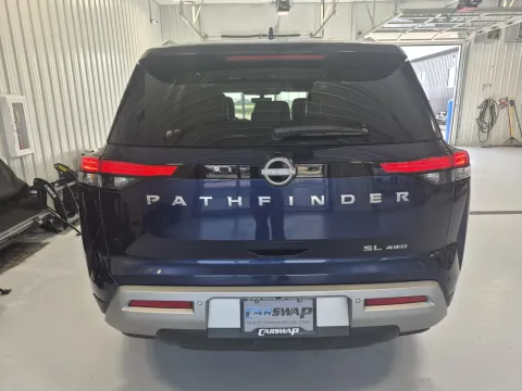 More photos of 2025 Nissan Pathfinder SL at CarSwap, SD