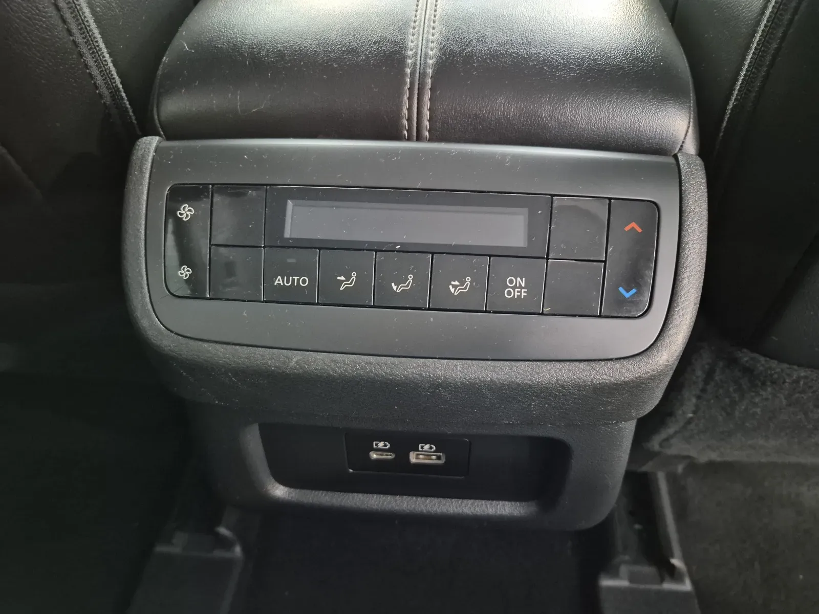 Nissan Pathfinder photo 20