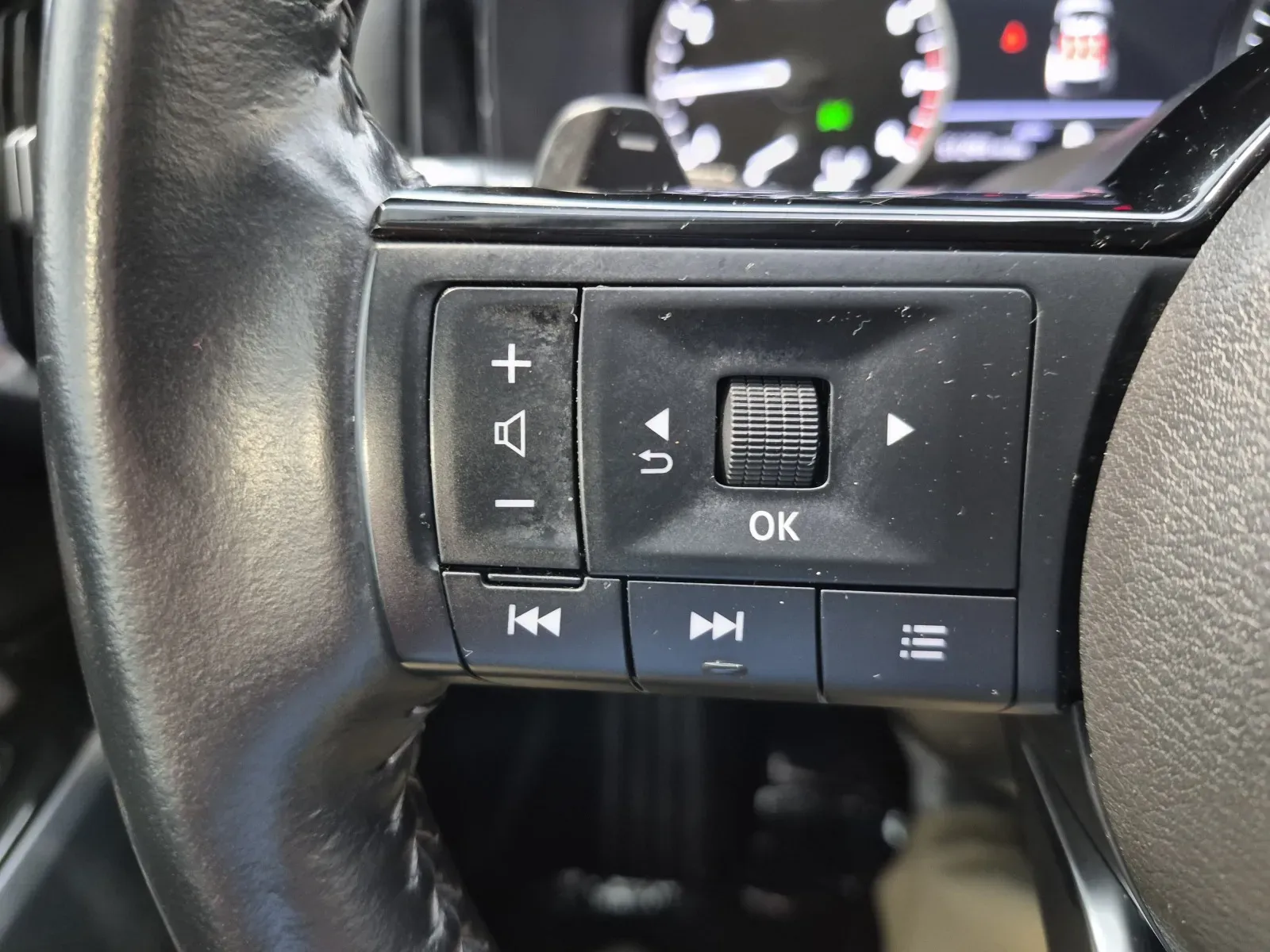 Nissan Pathfinder photo 33