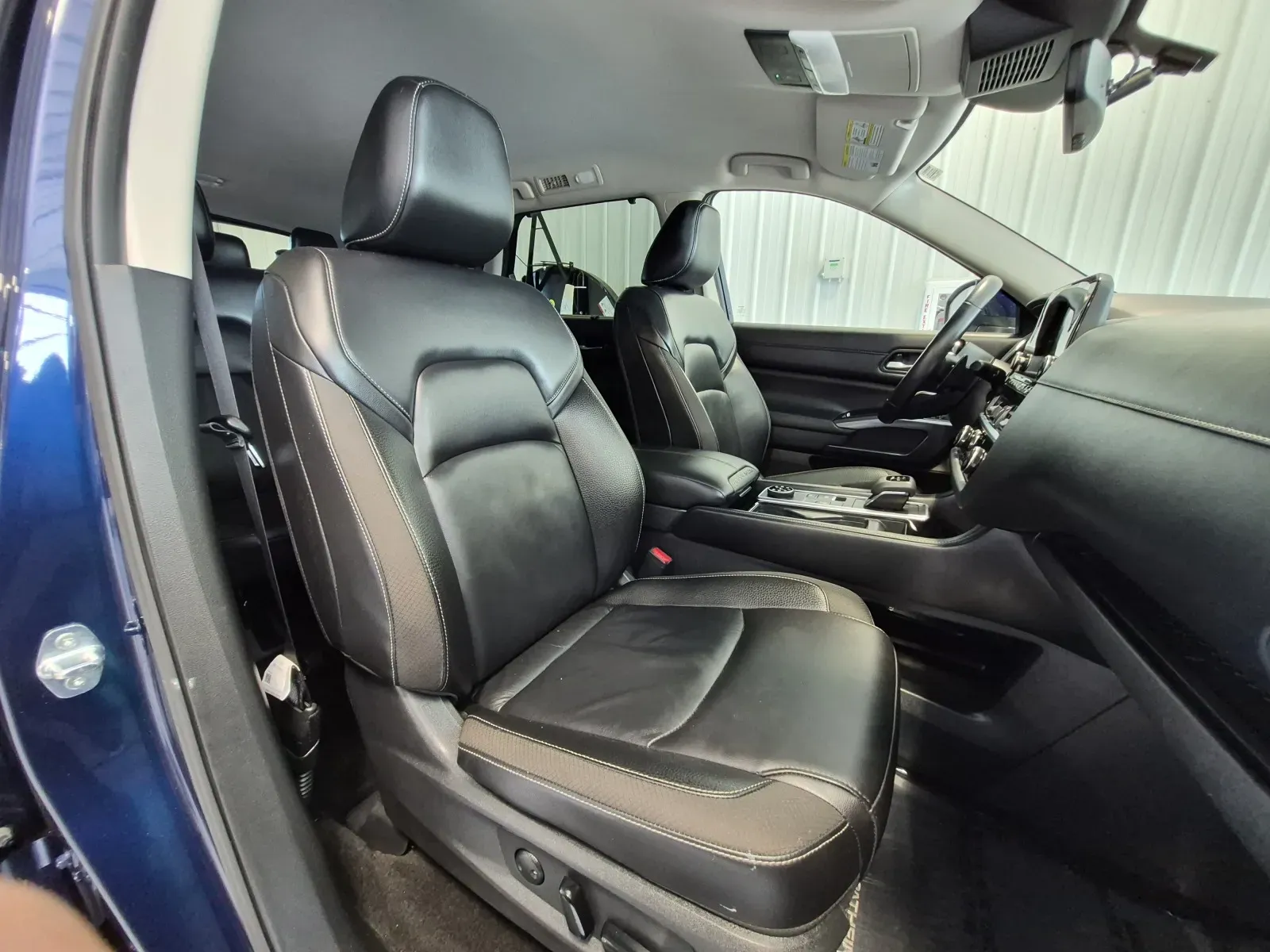 Nissan Pathfinder photo 25