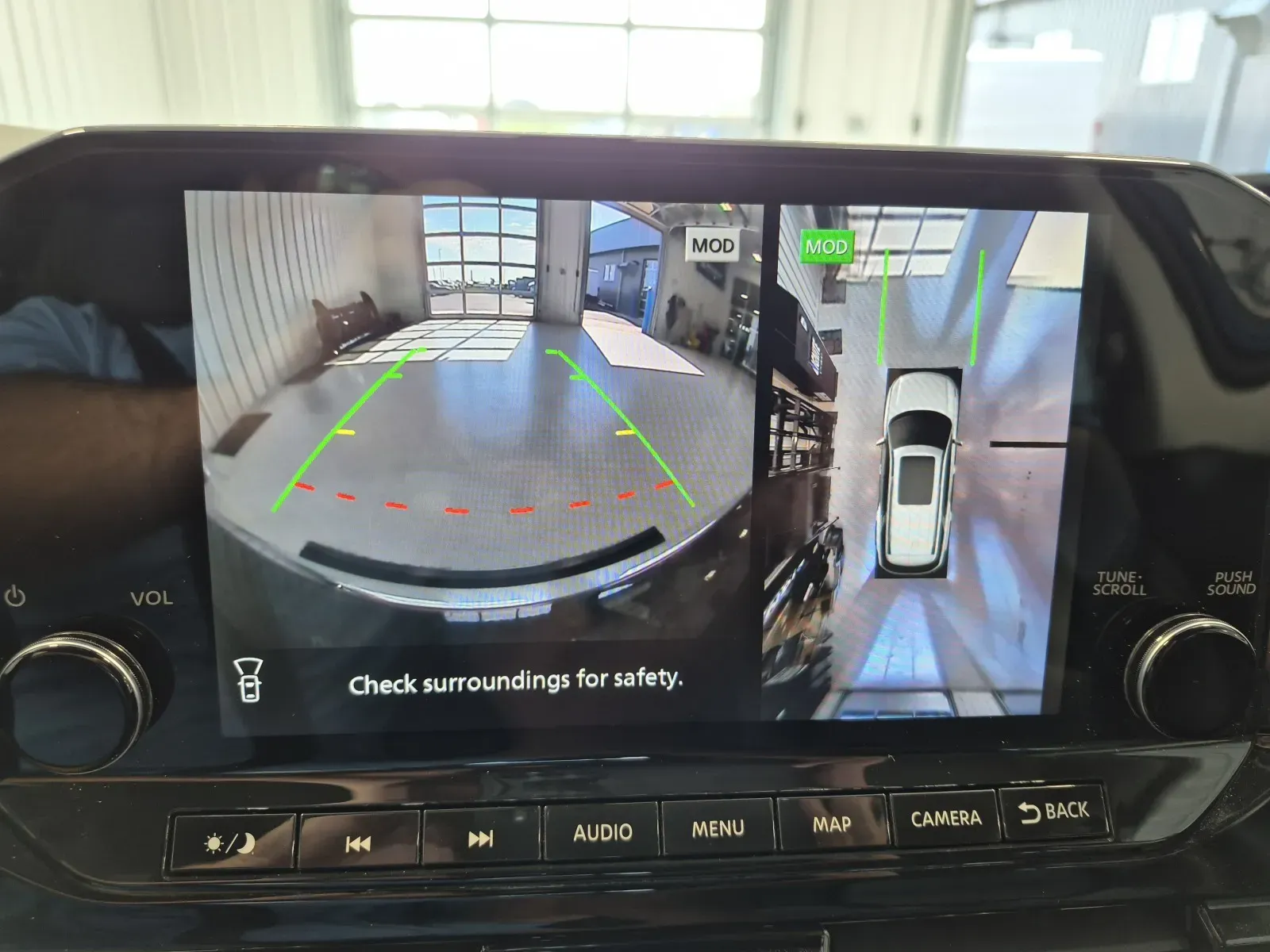 Nissan Pathfinder photo 37