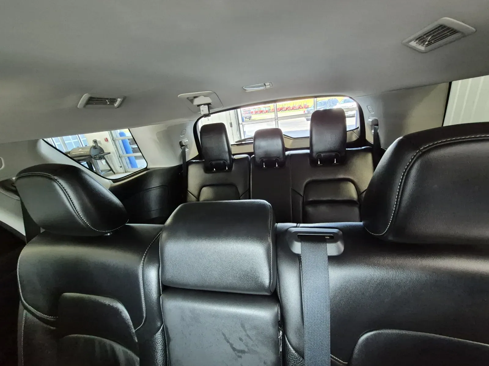 Nissan Pathfinder photo 14