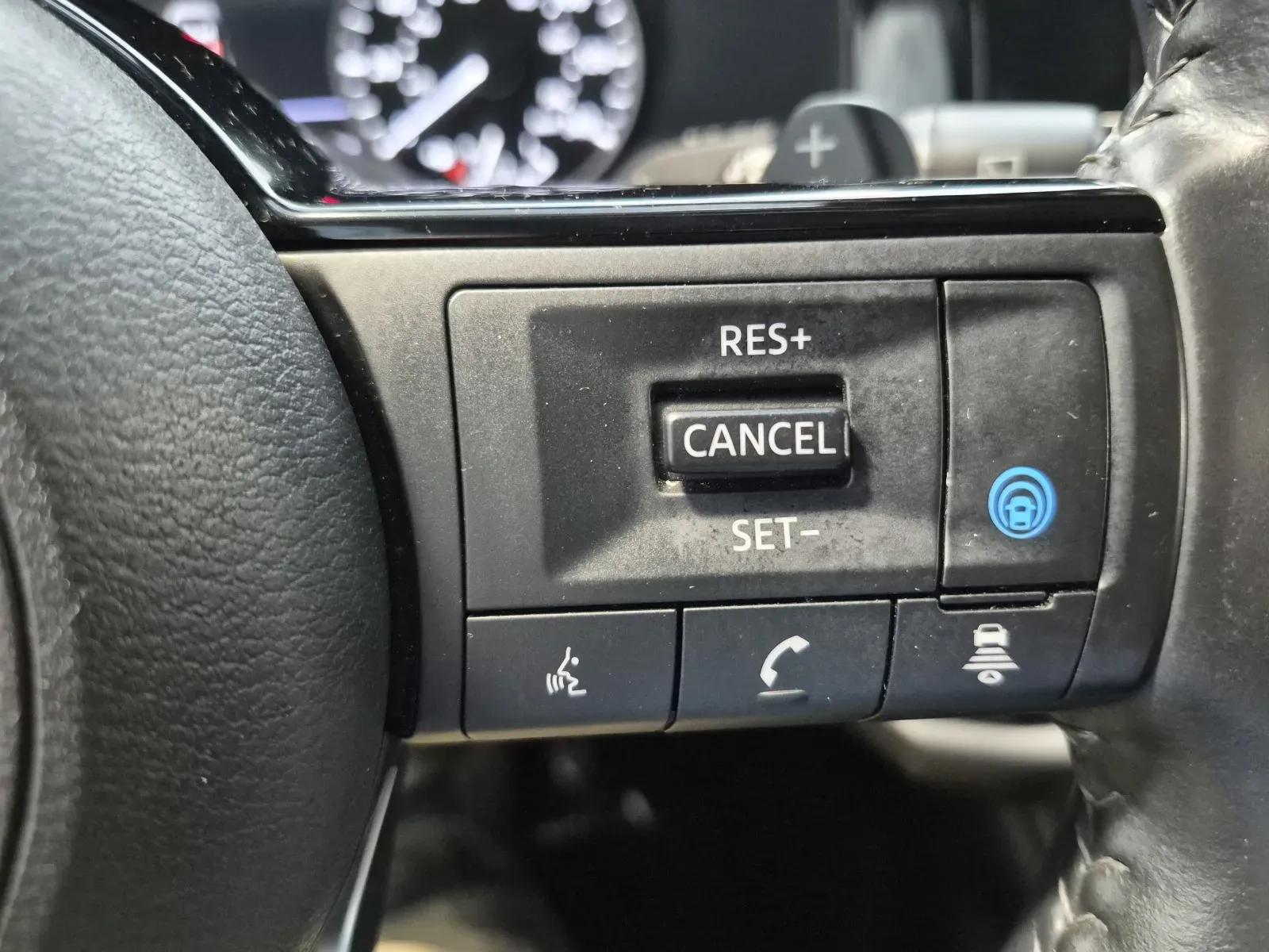 Nissan Pathfinder photo 32