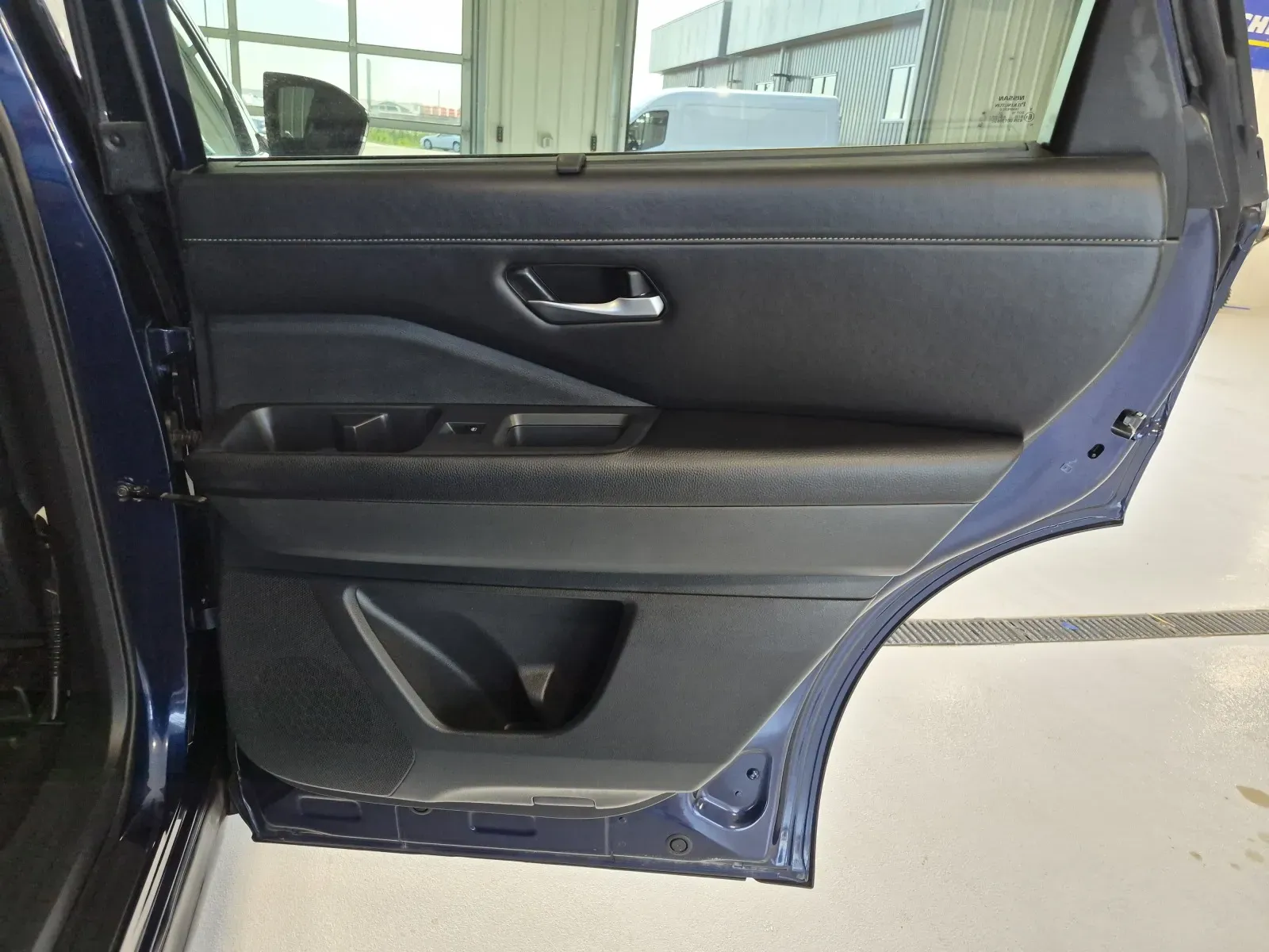 Nissan Pathfinder photo 18