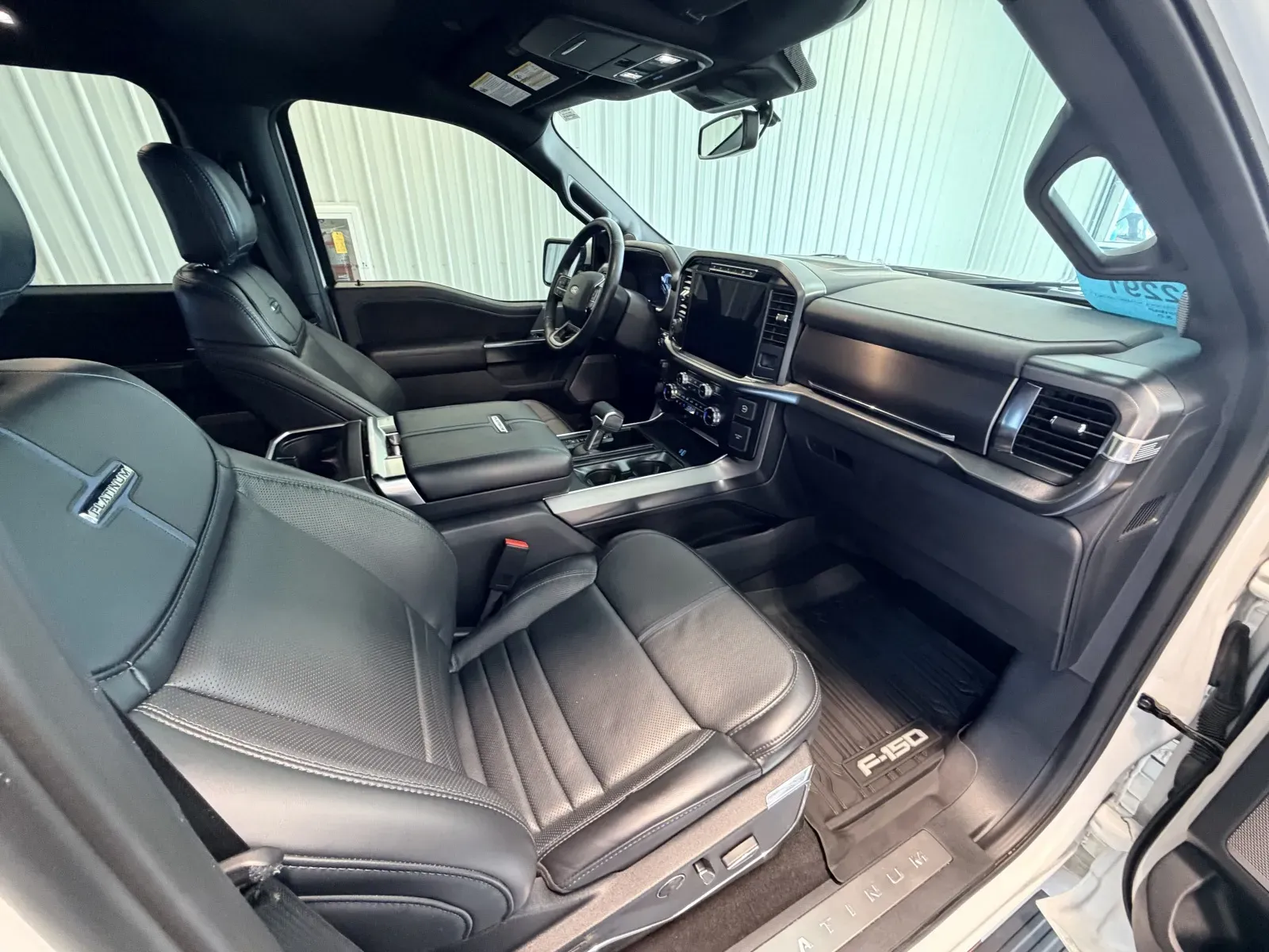 Ford F-150 photo 30