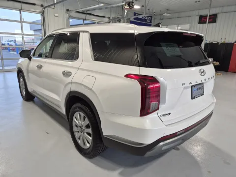 More photos of 2025 Hyundai Palisade SEL at CarSwap, SD