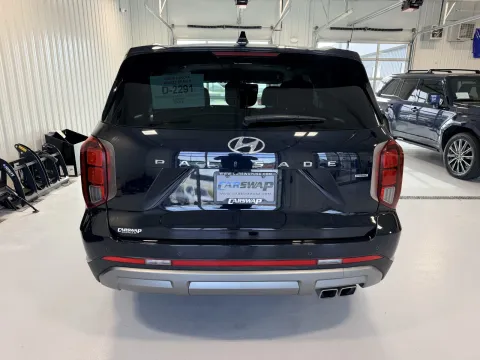More photos of 2025 Hyundai Palisade SEL at CarSwap, SD