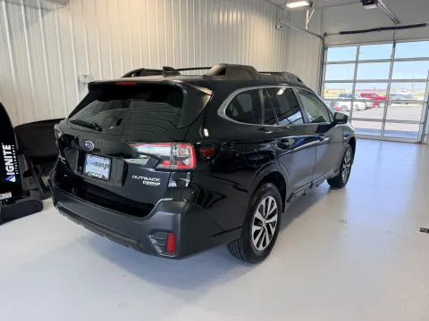 Another view of 2021 Subaru Outback Premium for sale in Tea, SD at CarSwap