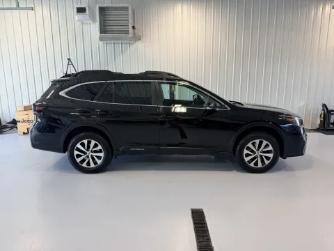 Photos of 2021 Subaru Outback Premium for sale in Tea, SD at CarSwap