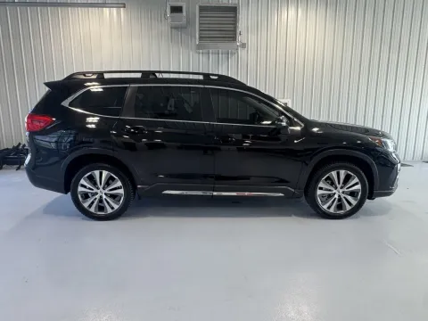 Photos of 2022 Subaru Ascent Limited for sale in Tea, SD at CarSwap