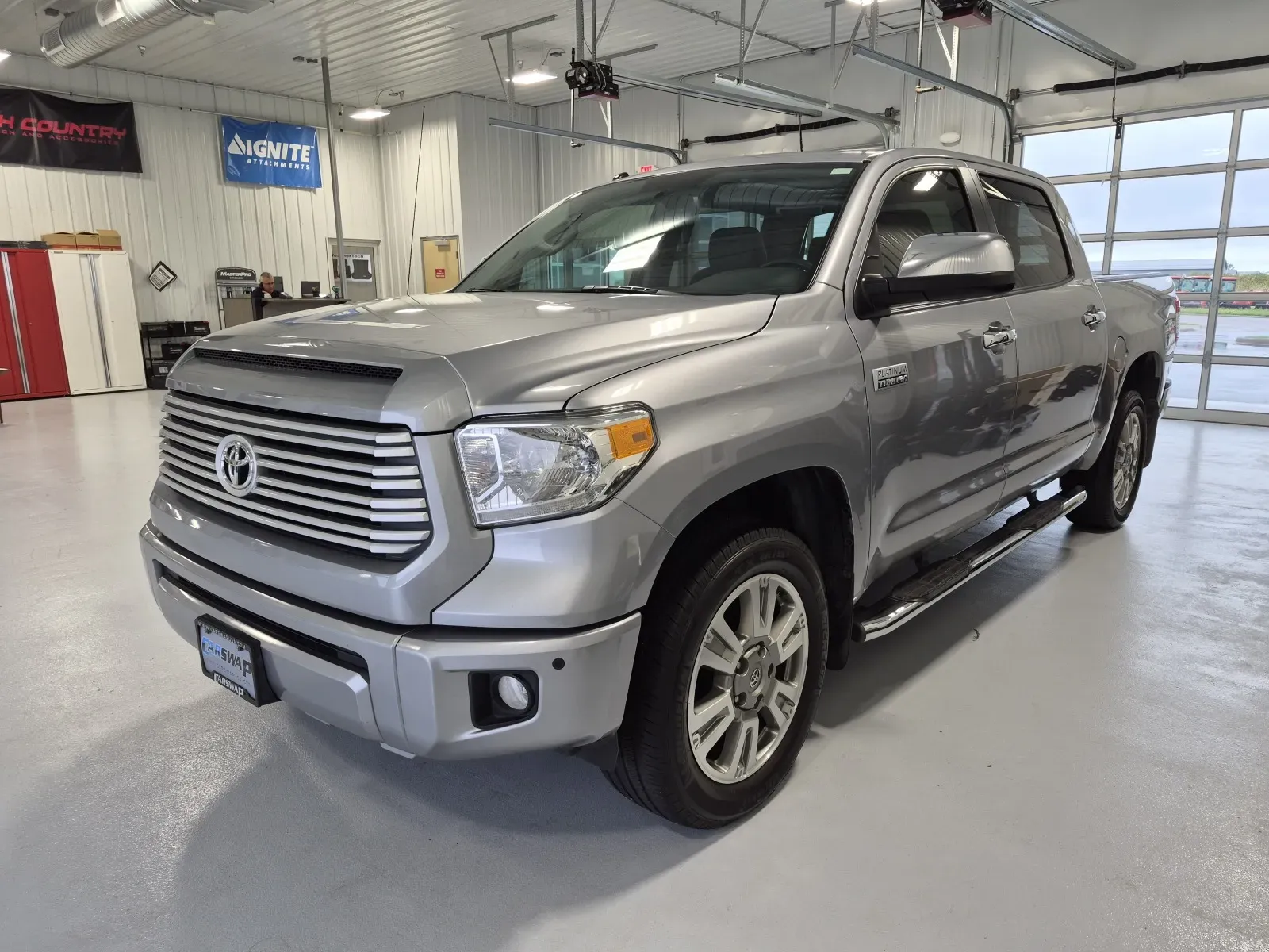 Toyota Tundra photo 6