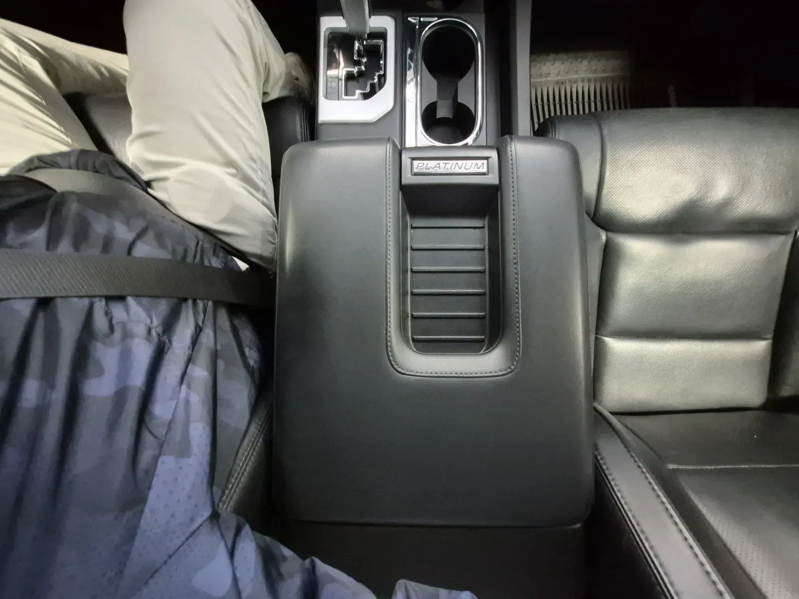 Toyota Tundra photo 40