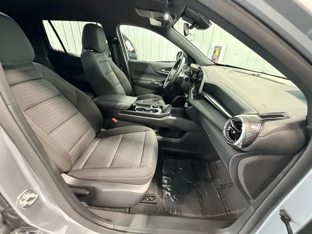 Chevrolet Equinox photo 24