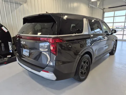 Another view of 2025 Kia Carnival LXS for sale in Tea, SD at CarSwap