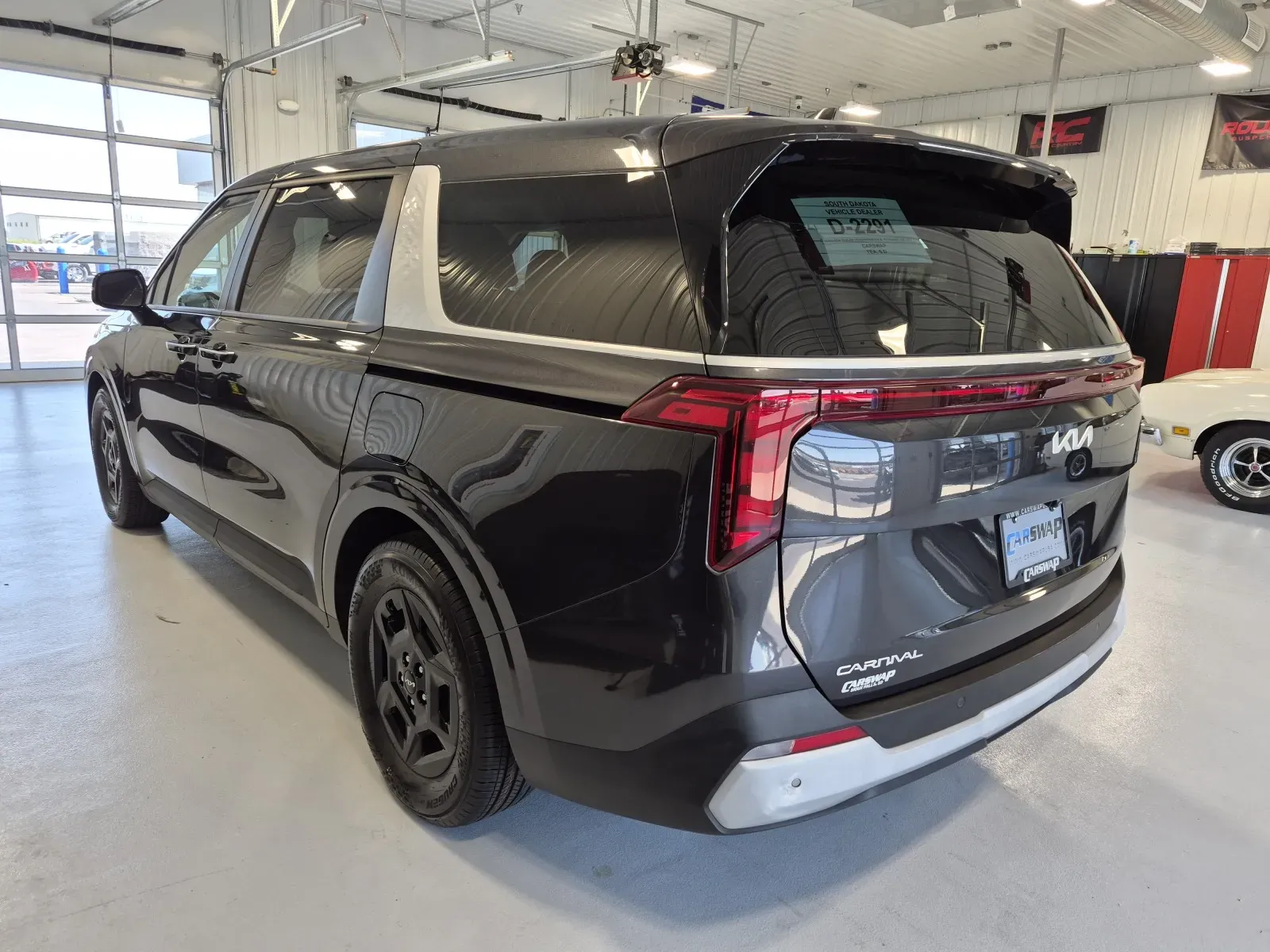 Kia Carnival photo 5
